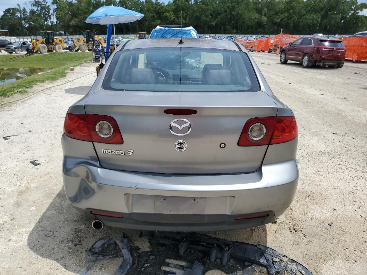 2006 Mazda 3 I VIN: JM1BK32G361489883 Lot: 61402745