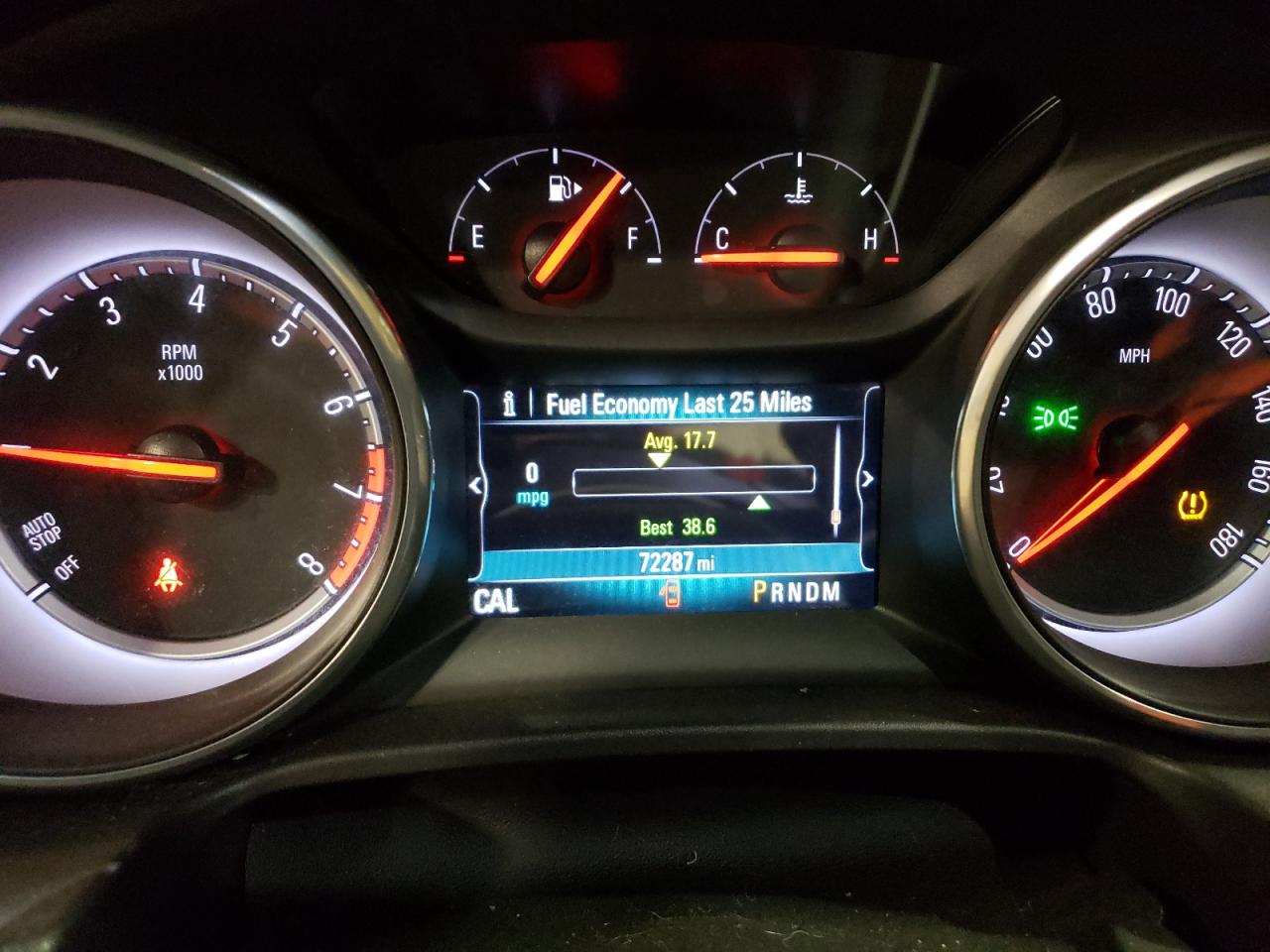 2018 Buick Regal Tourx Essence VIN: W04GV8SX5J1098506 Lot: 60330675