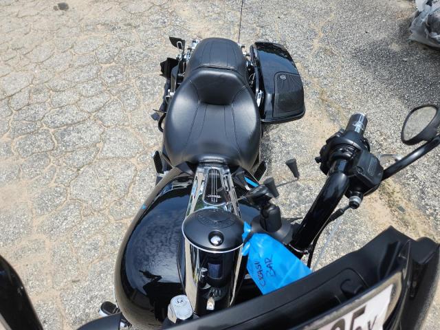 2019 HARLEY-DAVIDSON FLHX   