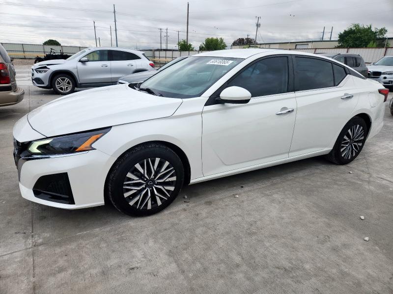 NISSAN ALTIMA SV 2023