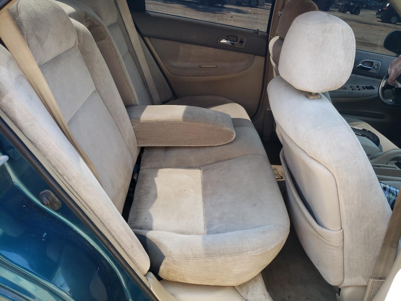 1995 Honda Accord Lx VIN: 1HGCD5637SA159063 Lot: 60302865
