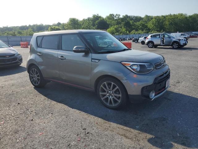  KIA SOUL 2017 Srebrny