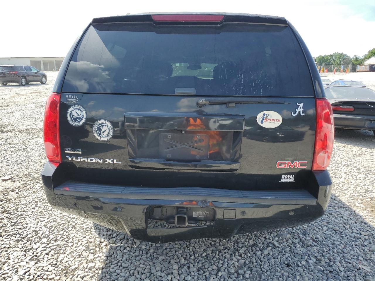 2011 GMC Yukon Xl C1500 Slt VIN: 1GKS1KE07BR356409 Lot: 90646125