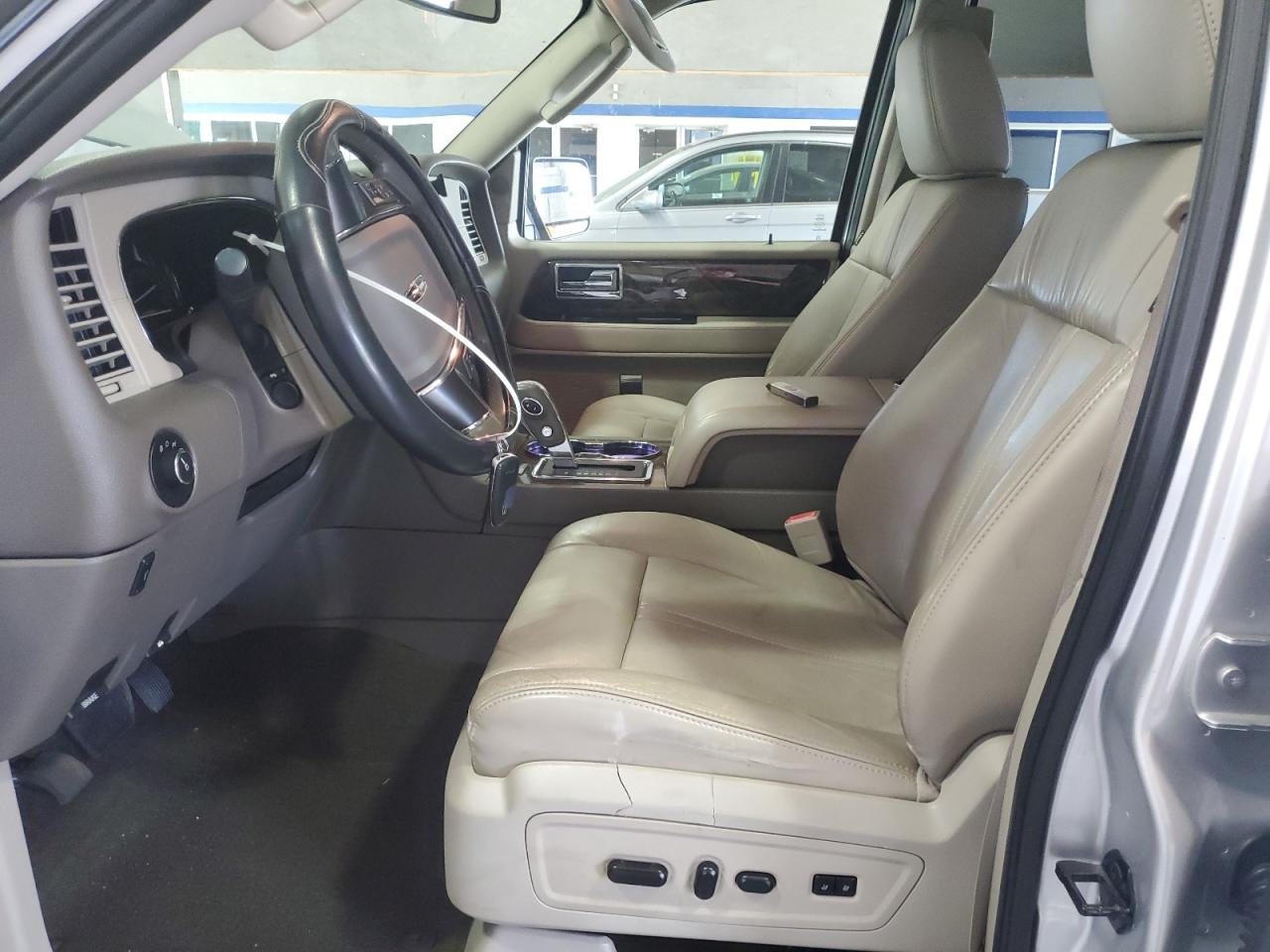 2015 Lincoln Navigator VIN: 5LMJJ2HTXFEJ06214 Lot: 62408995