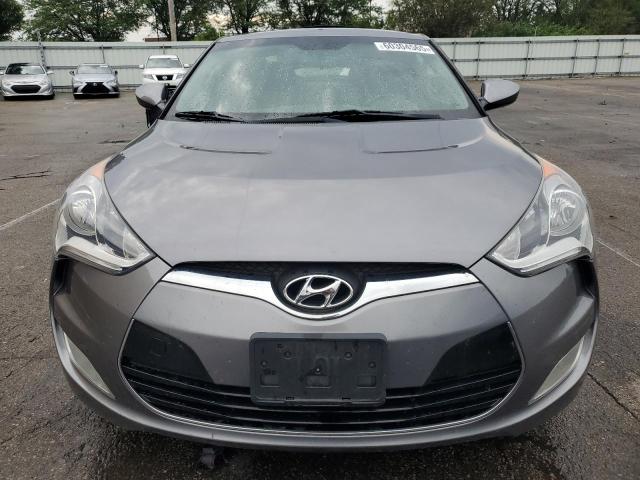  HYUNDAI VELOSTER 2015 Szary