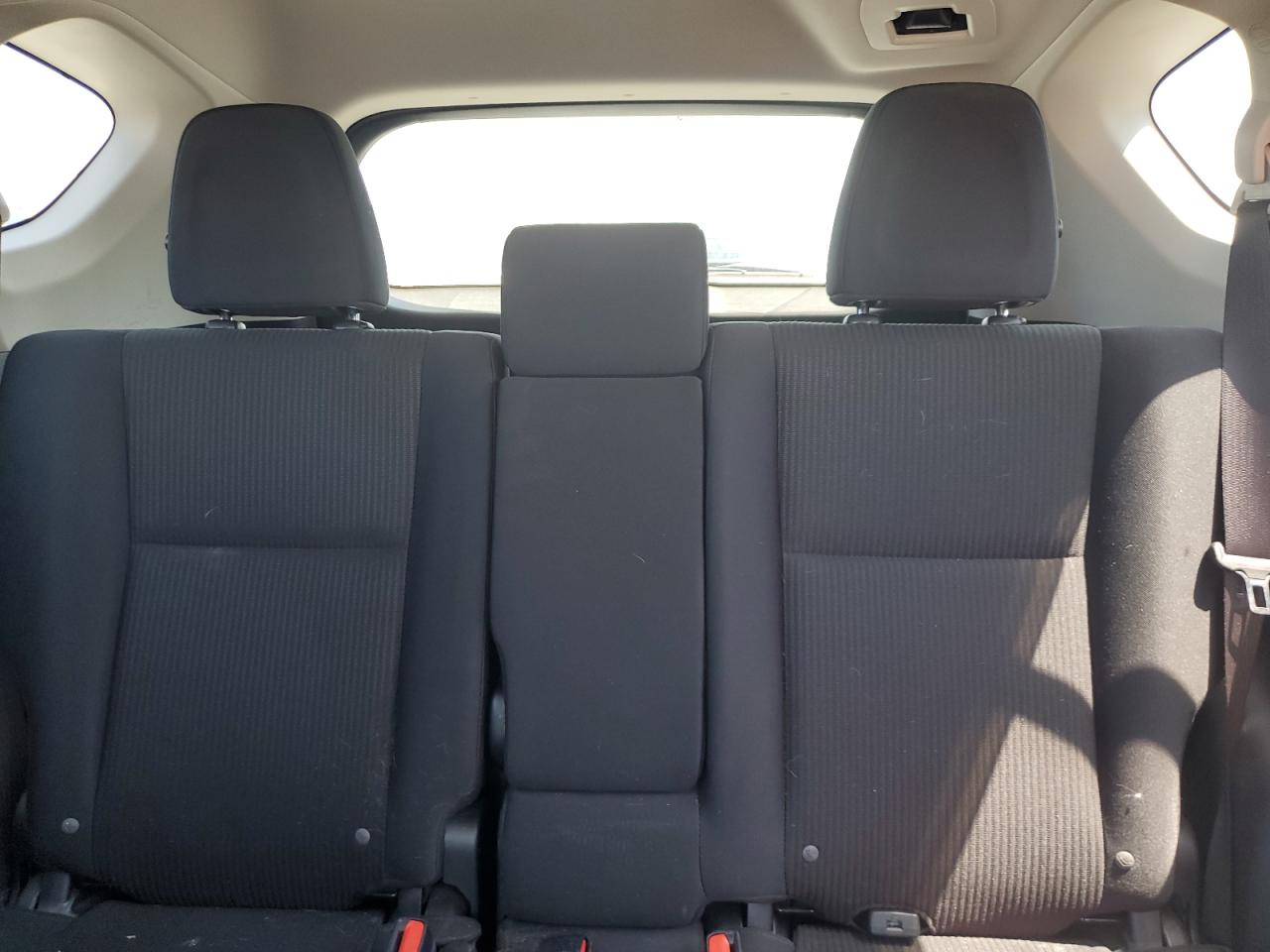 2017 Toyota Rav4 Le VIN: JTMZFREV8HJ138776 Lot: 62880175