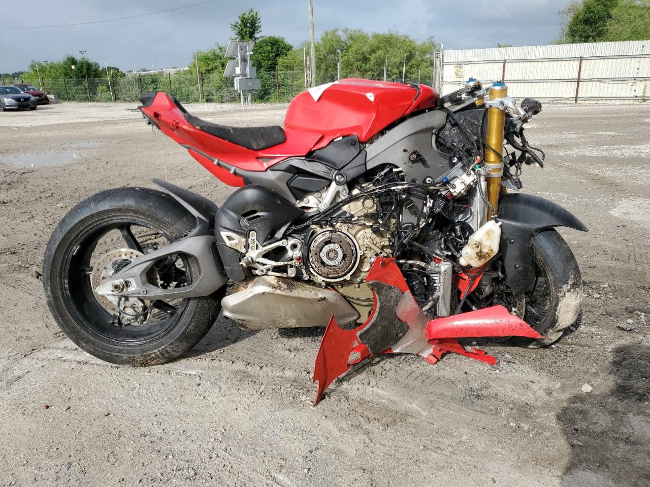 DUCATI PANIGALE 2025 VIN ZDMDAG6W8SB002562