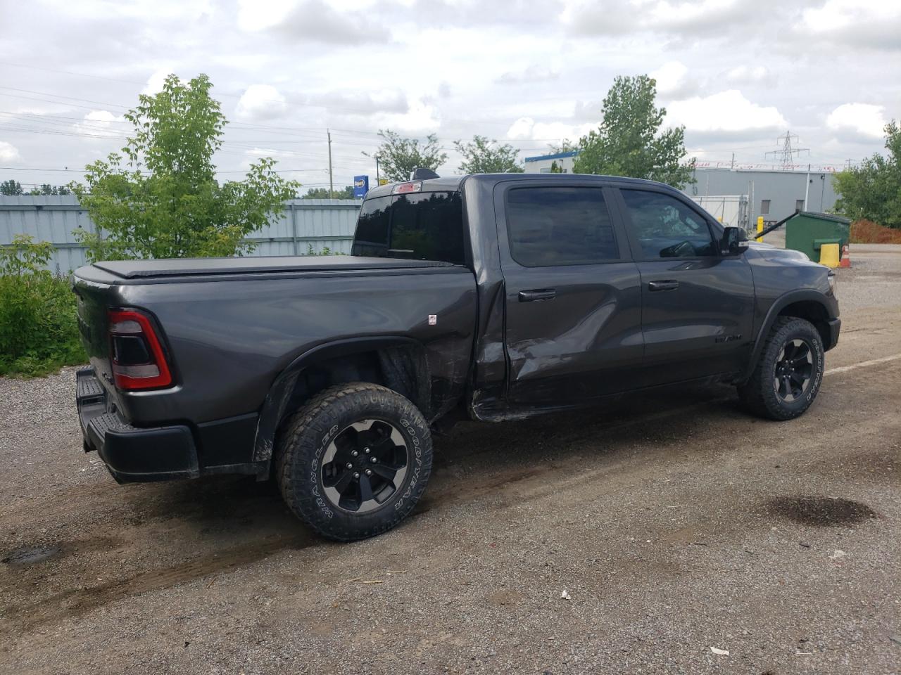 RAM 1500 2020 VIN 1C6SRFLT5LN419287 photo 3