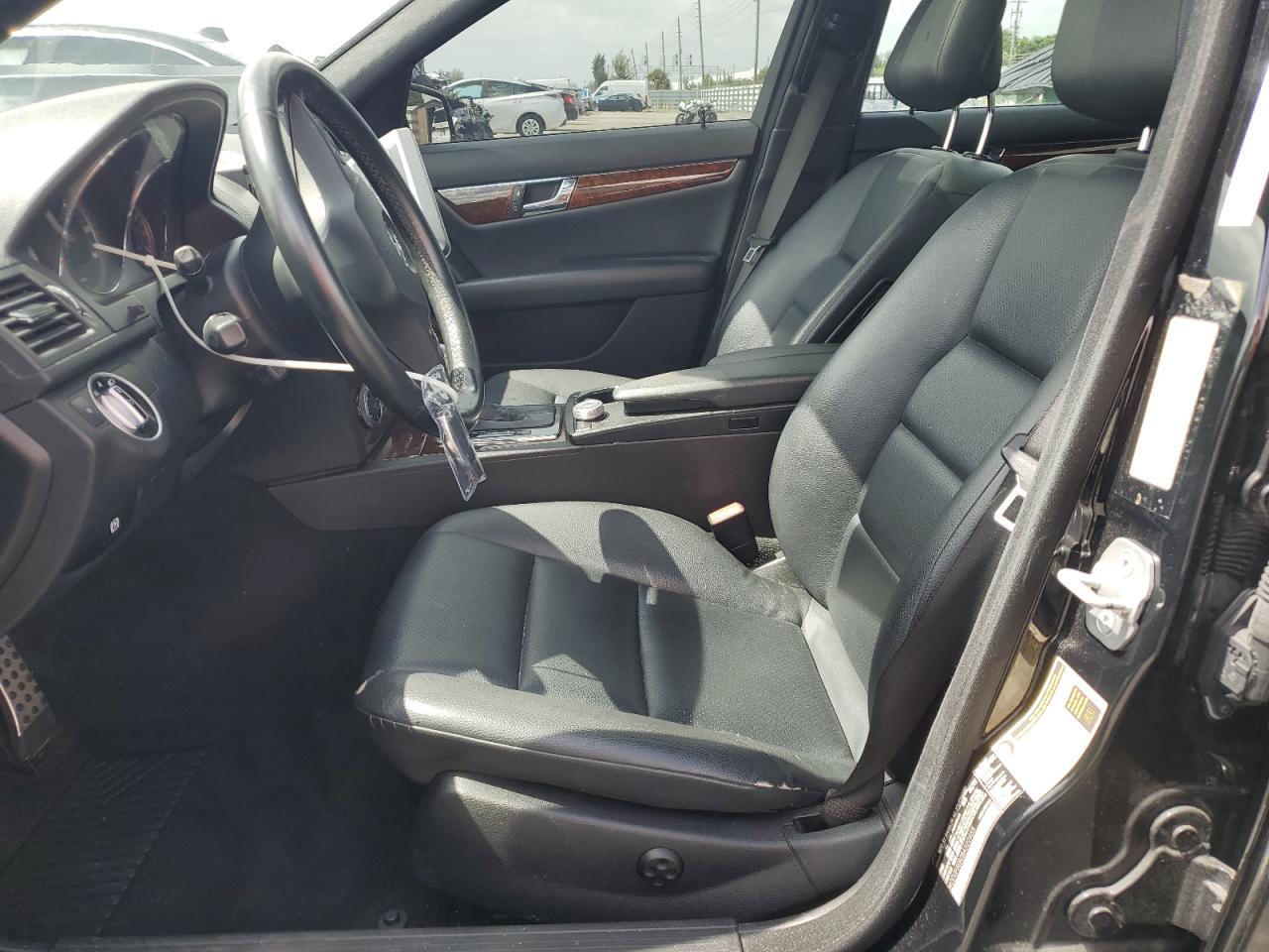 2011 Mercury C300 VIN: WD0GF1EB28A522555 Lot: 60581715