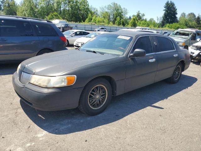 2001 Lincoln Town Car Cartier L