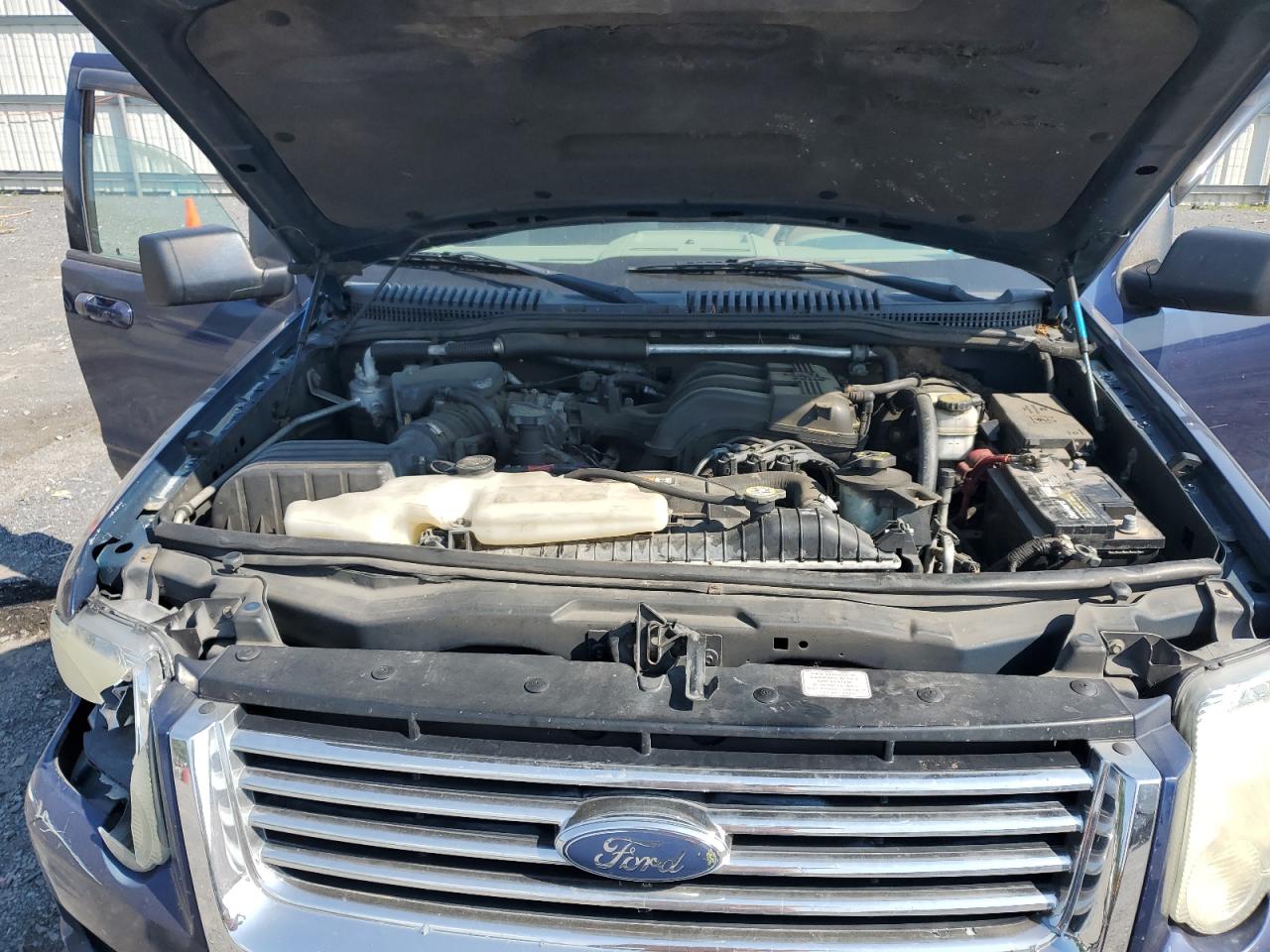 2007 Ford Explorer Xlt VIN: 1FMEU73E27UA90082 Lot: 57799815