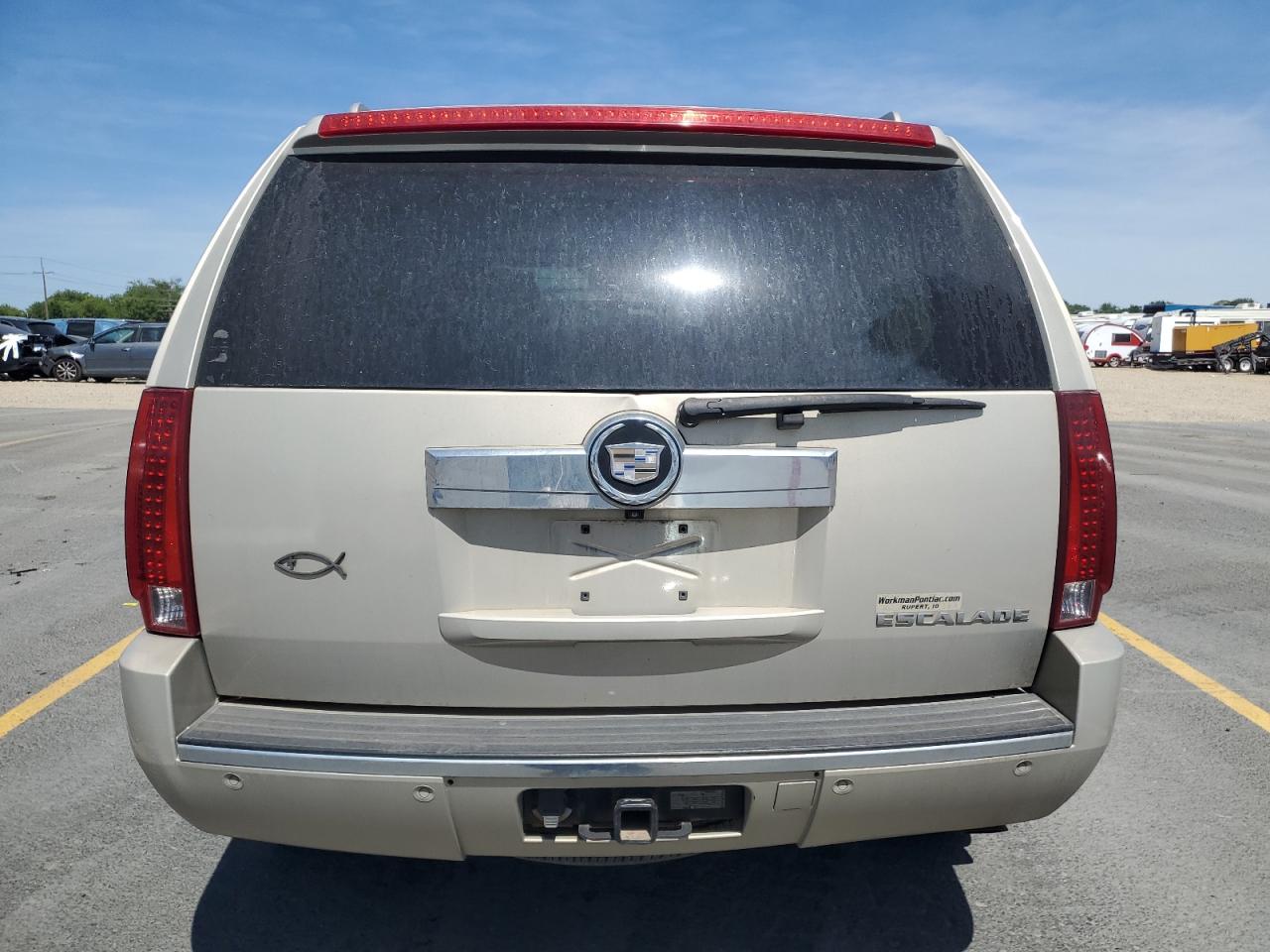2008 Cadillac Escalade Luxury VIN: 1GYFK63848R173529 Lot: 62753765