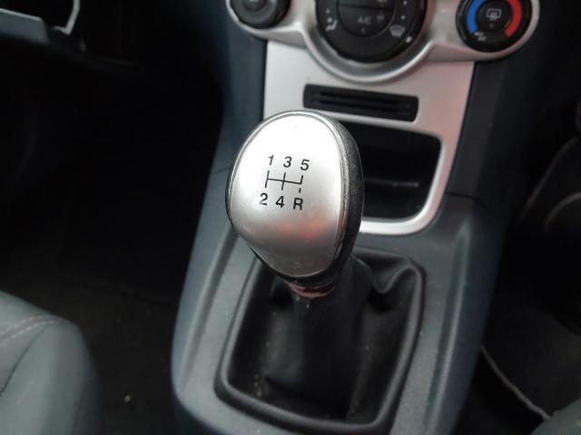 2011 FORD FIESTA ZET