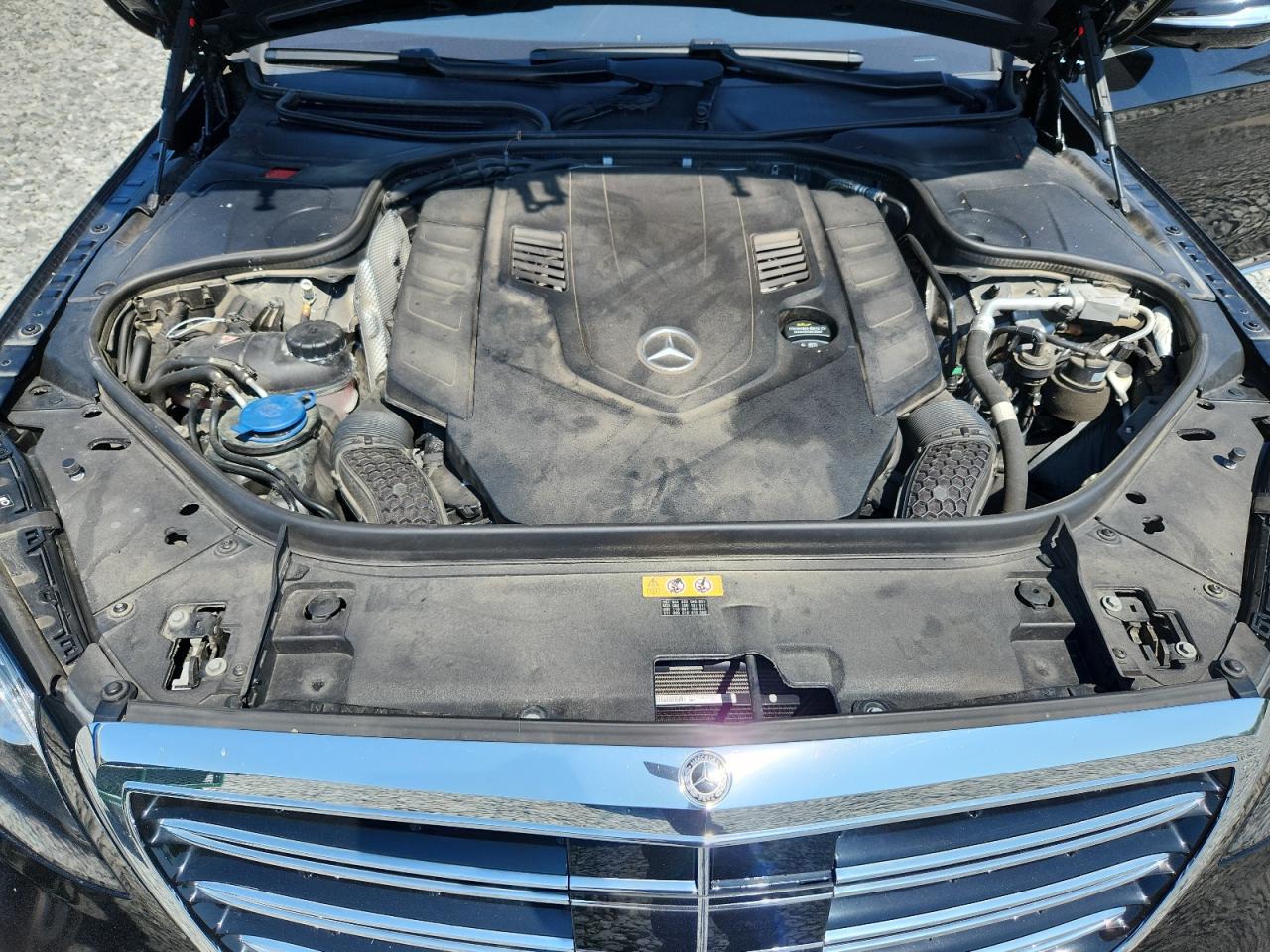 2018 Mercedes-Benz S 560 4Matic VIN: WDDUG8GB2JA414367 Lot: 62065625
