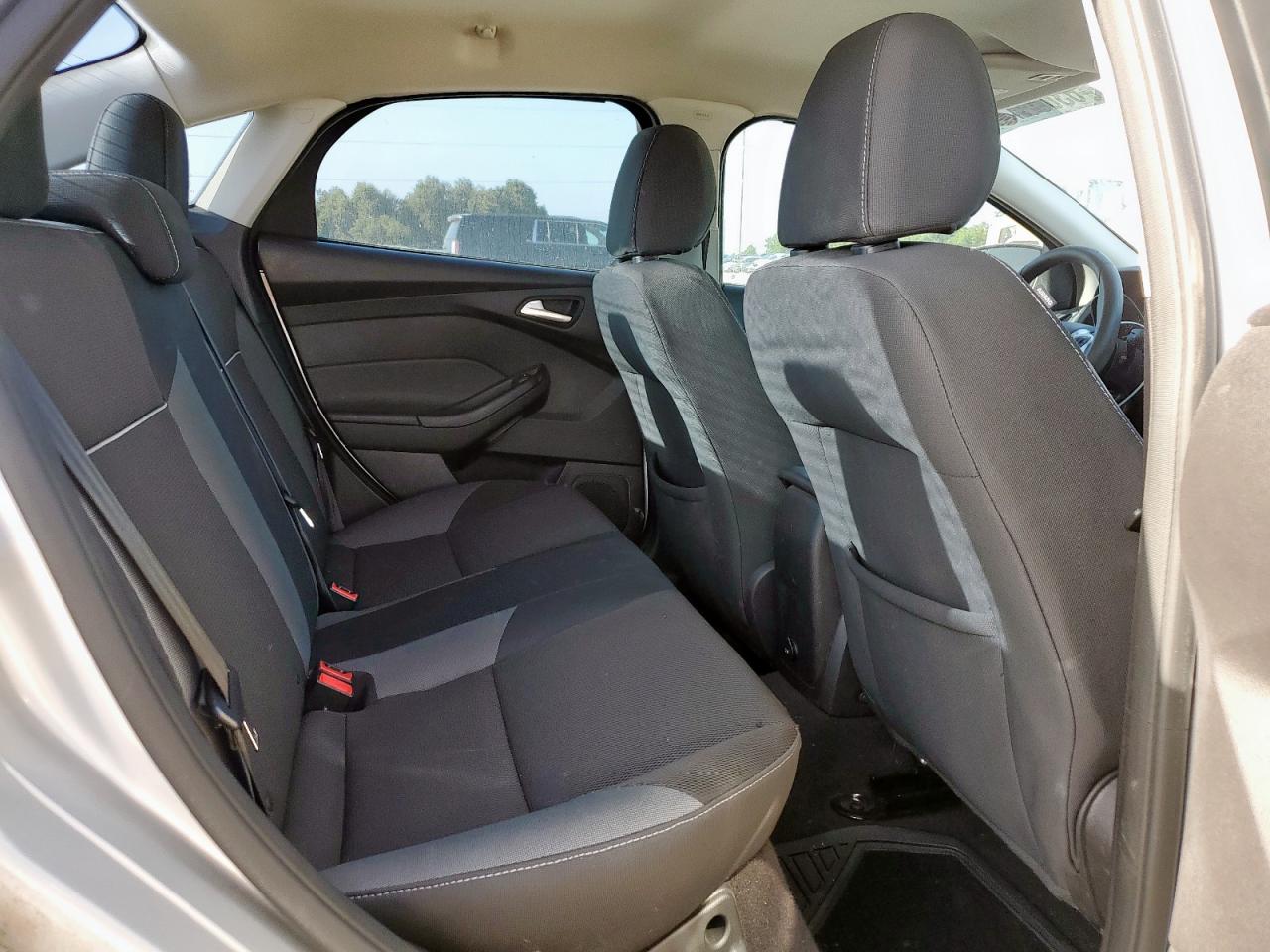 2014 Ford Focus Se VIN: 1FADP3F29EL451561 Lot: 63009475