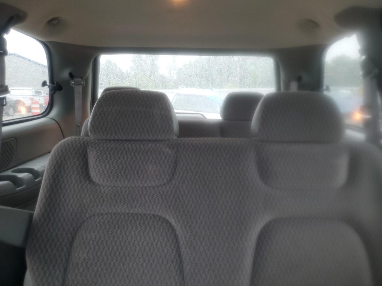 1999 Dodge Caravan VIN: 2B4GP25G6XR462202 Lot: 58992235