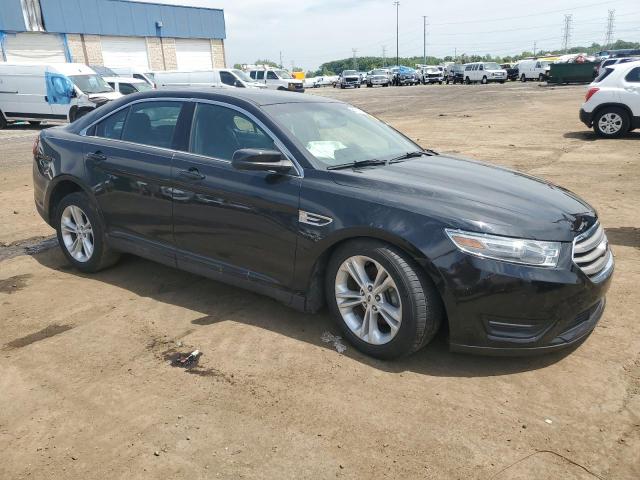 Sedans FORD TAURUS 2013 Czarny