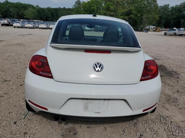 Hatchbacks VOLKSWAGEN BEETLE 2016 Biały