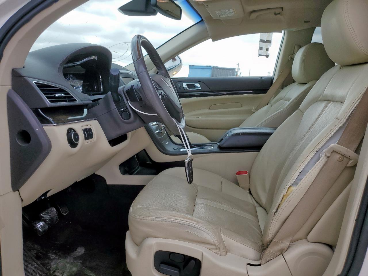 2014 Lincoln Mkt VIN: 2LMHJ5AT6EBL59011 Lot: 58906625