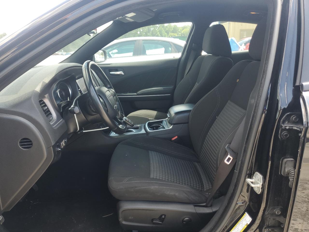 2023 Dodge Charger Sxt VIN: 2C3CDXBG8PH592469 Lot: 63027215