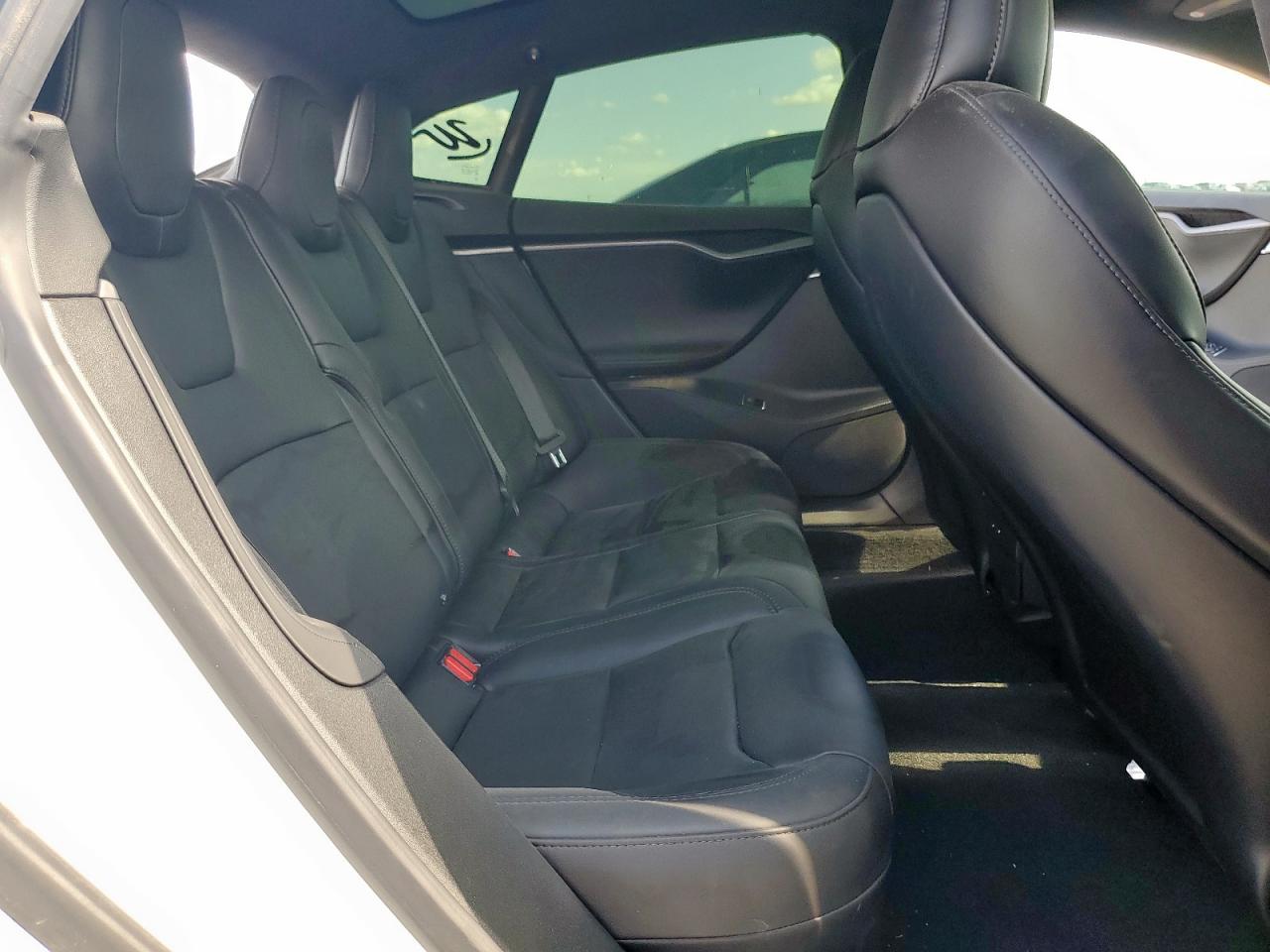 2021 Tesla Model S VIN: 5YJSA1E2XMF427425 Lot: 61996075
