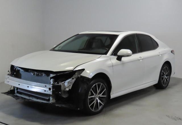  TOYOTA CAMRY 2024 White