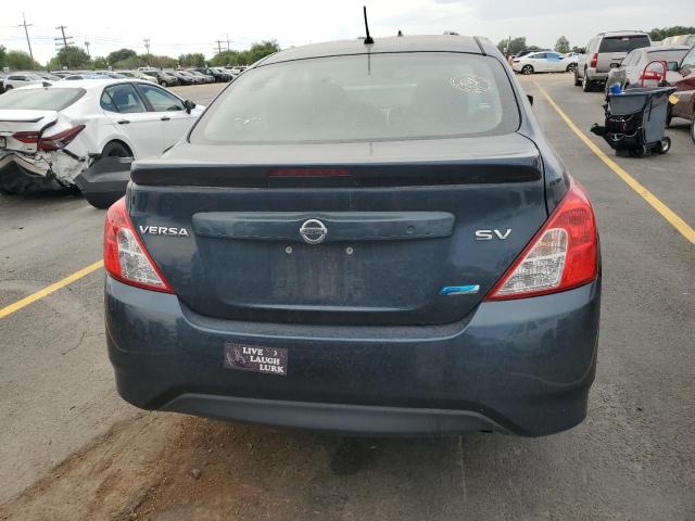 NISSAN VERSA 2015 Синий