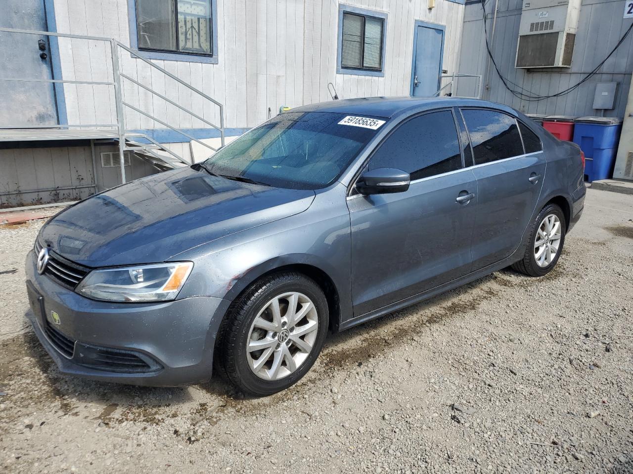 2013 Volkswagen Jetta Se for Sale in Los Angeles, CA - Front End