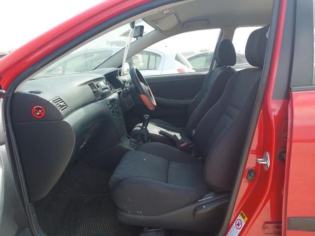 2004 TOYOTA COROLLA T2