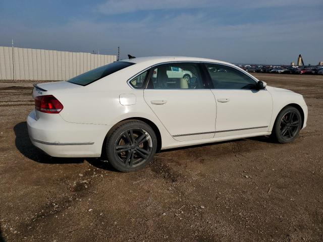  VOLKSWAGEN PASSAT 2014 Білий