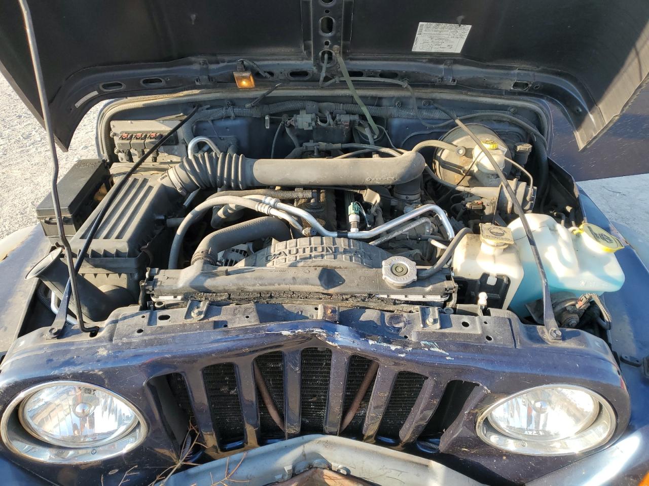 2005 Jeep Wrangler / Tj Sport VIN: 1J4FA49SX5P370304 Lot: 62392345