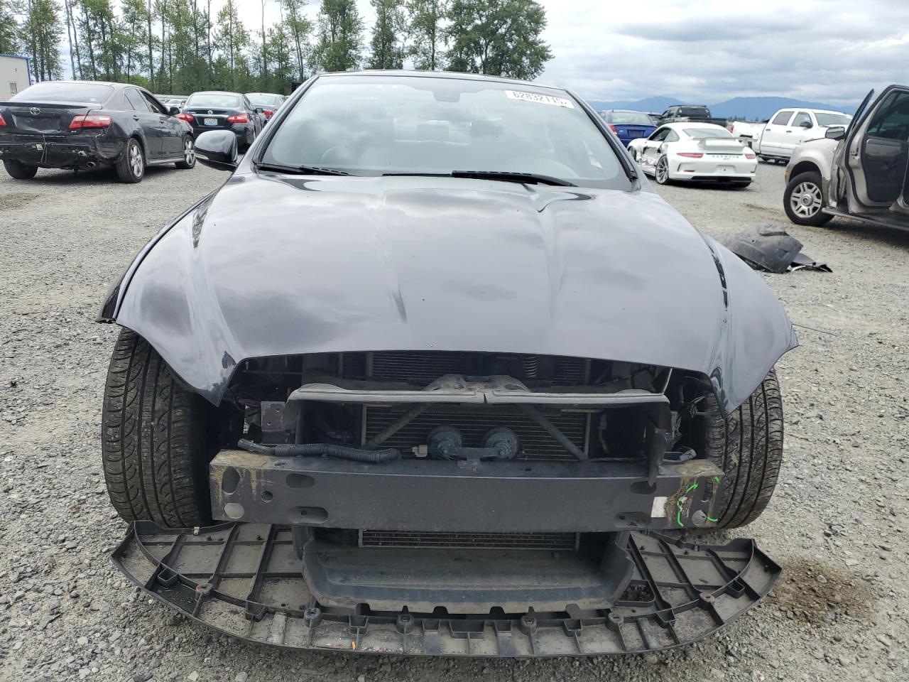 JAGUAR XJ 2016 VIN SAJWJ2GDXG8V93228 zdjęcie 5