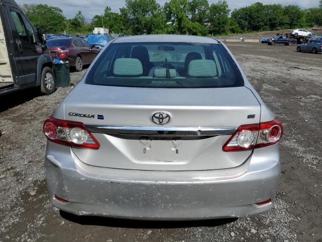 Sedans TOYOTA COROLLA 2013 Szary