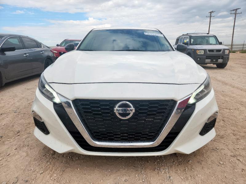  NISSAN ALTIMA 2022 Biały