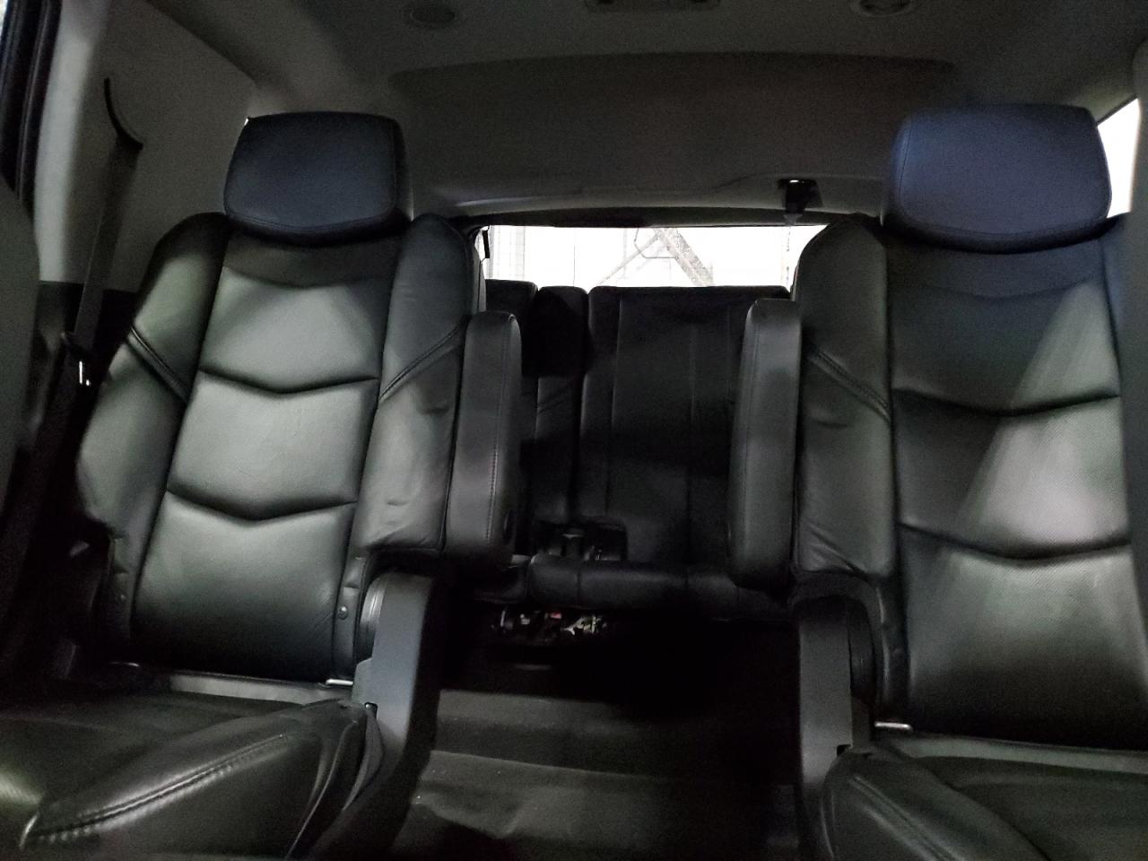 2018 Cadillac Escalade Luxury VIN: 1GYS4BKJ5JR260318 Lot: 58726495
