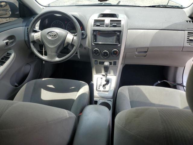  TOYOTA COROLLA 2013 Srebrny