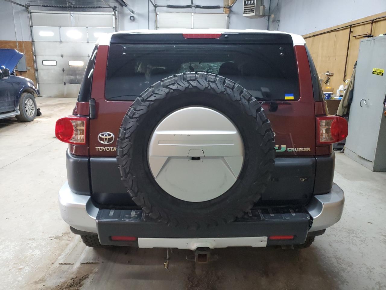 2009 Toyota Fj Cruiser VIN: JTEBU11F99K069983 Lot: 60000895