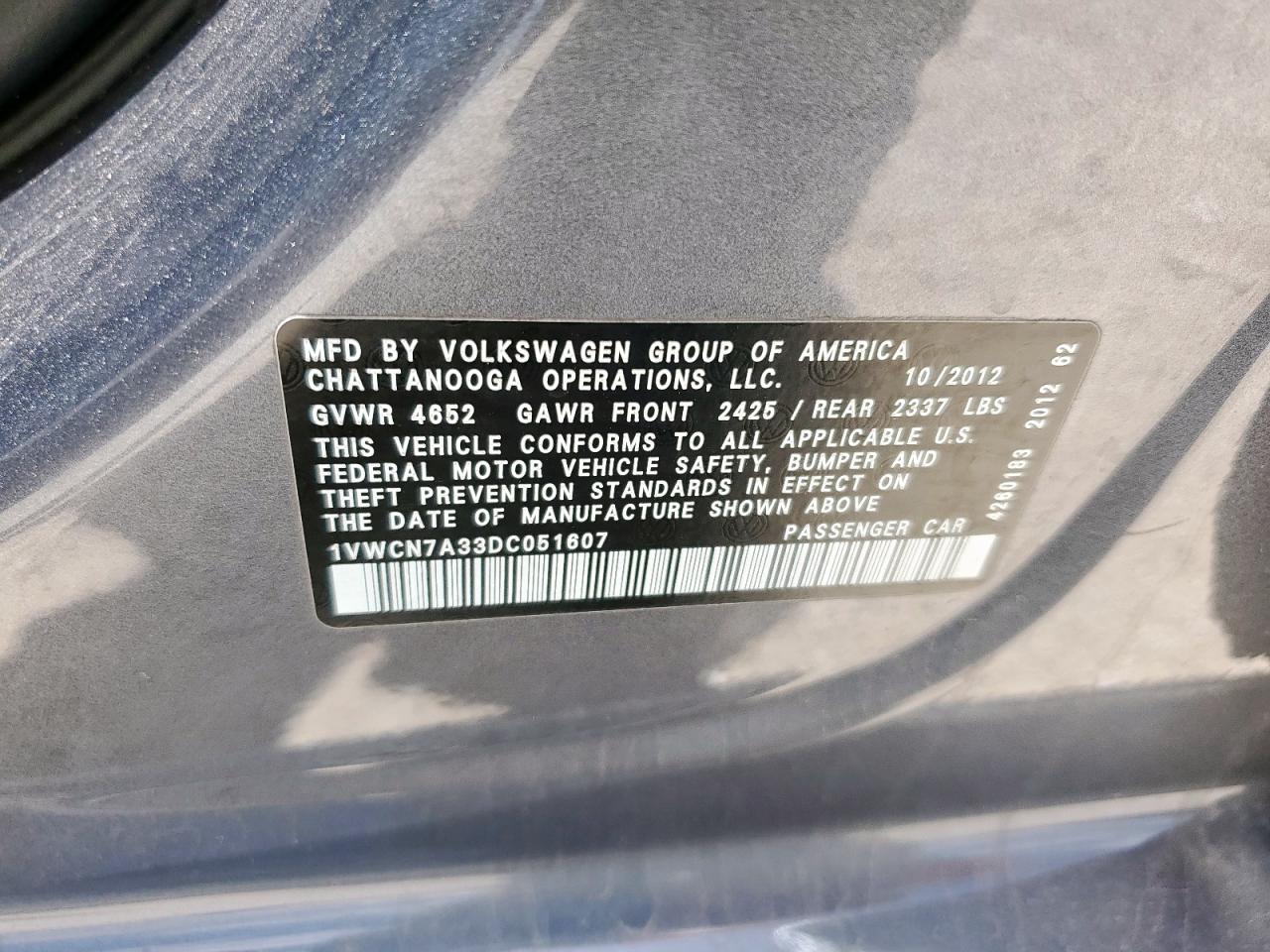2013 Volkswagen Passat Sel VIN: 1VWCN7A33DC051607 Lot: 61618475