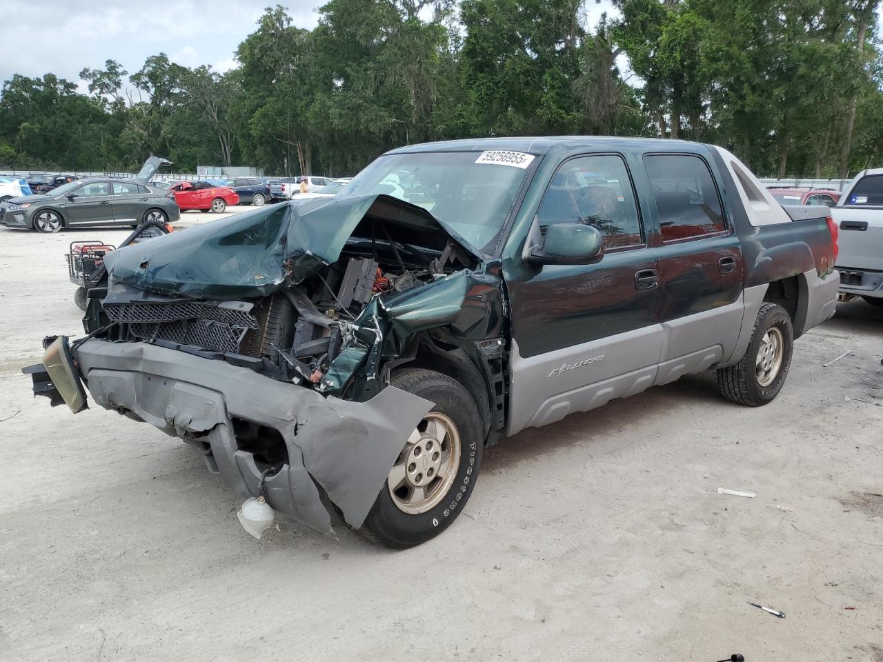 2002 Chevrolet Avalanche C1500 for Sale in Ocala, FL - Front End
