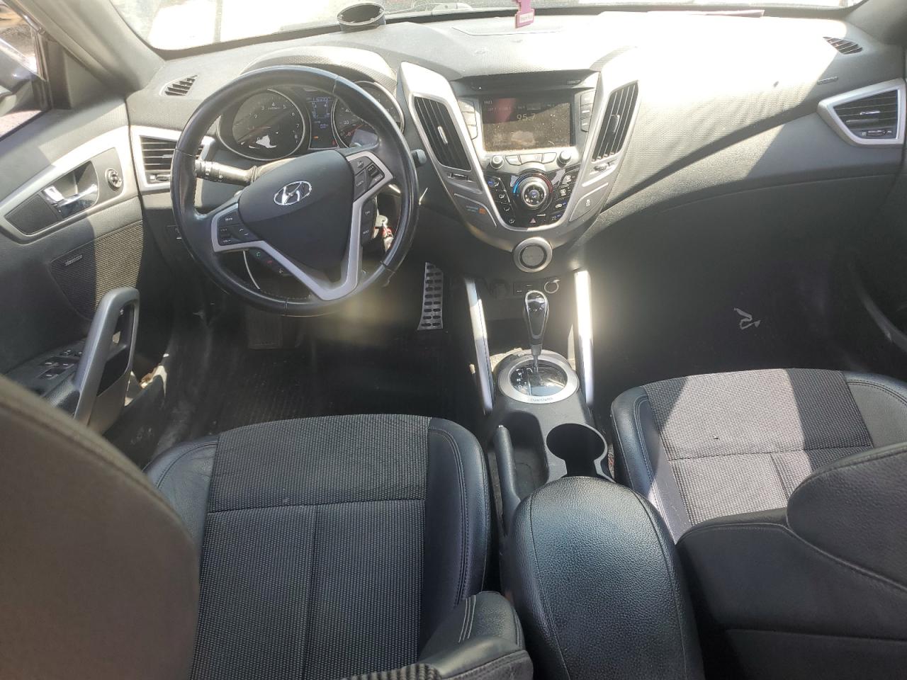2016 Hyundai Veloster VIN: KMHTC6ADXGU248442 Lot: 62553335