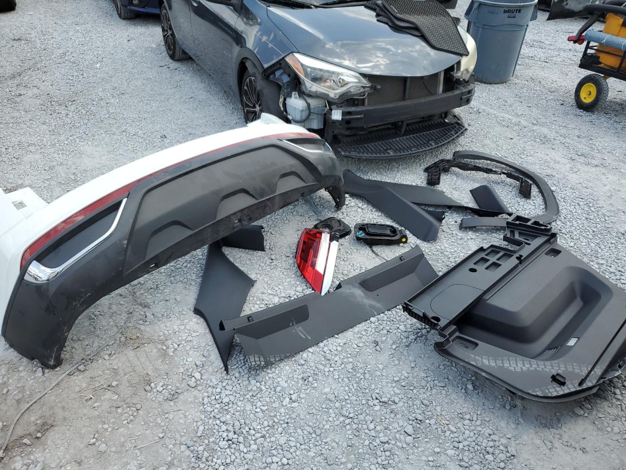 2023 Volkswagen Atlas Cross Sport Se VIN: 1V2DC2CAXPC204434 Lot: 59888295