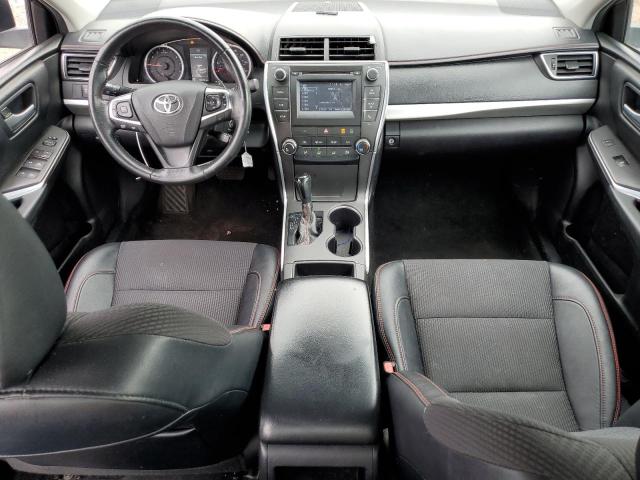 Седаны TOYOTA CAMRY 2017 Серебристый