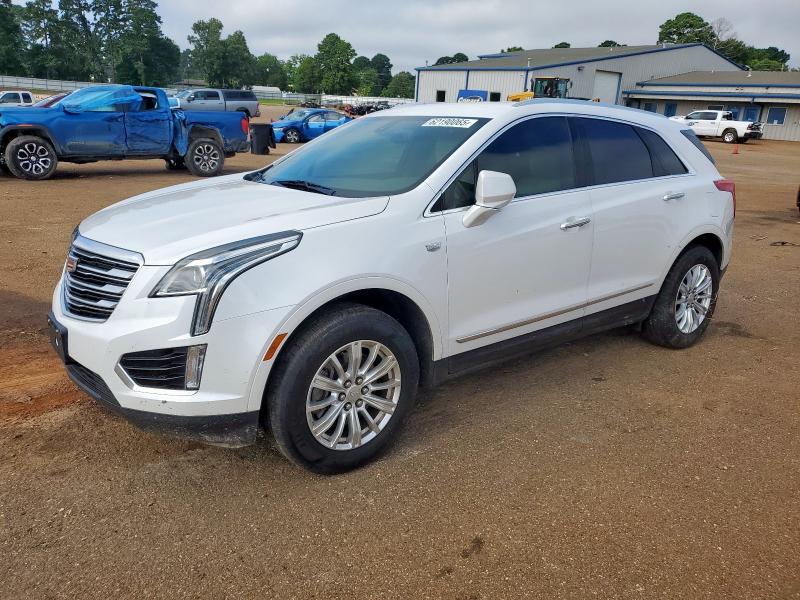  CADILLAC XT5 2019 Белы