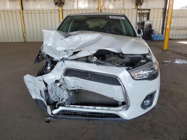  MITSUBISHI OUTLANDER 2015 Белы