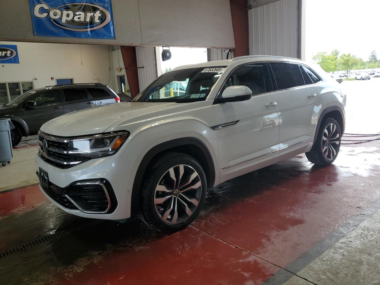 2023 Volkswagen Atlas Cross Sport Sel Premium R-Line იყიდება Angola-ში, NY - Side