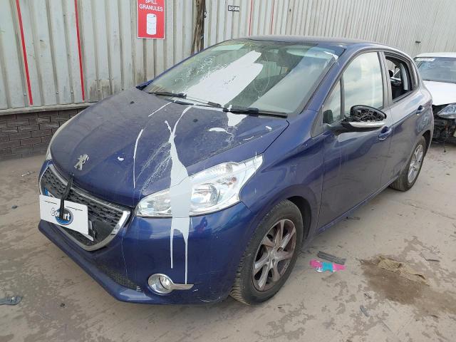 PEUGEOT 208 ACTIVE 2014