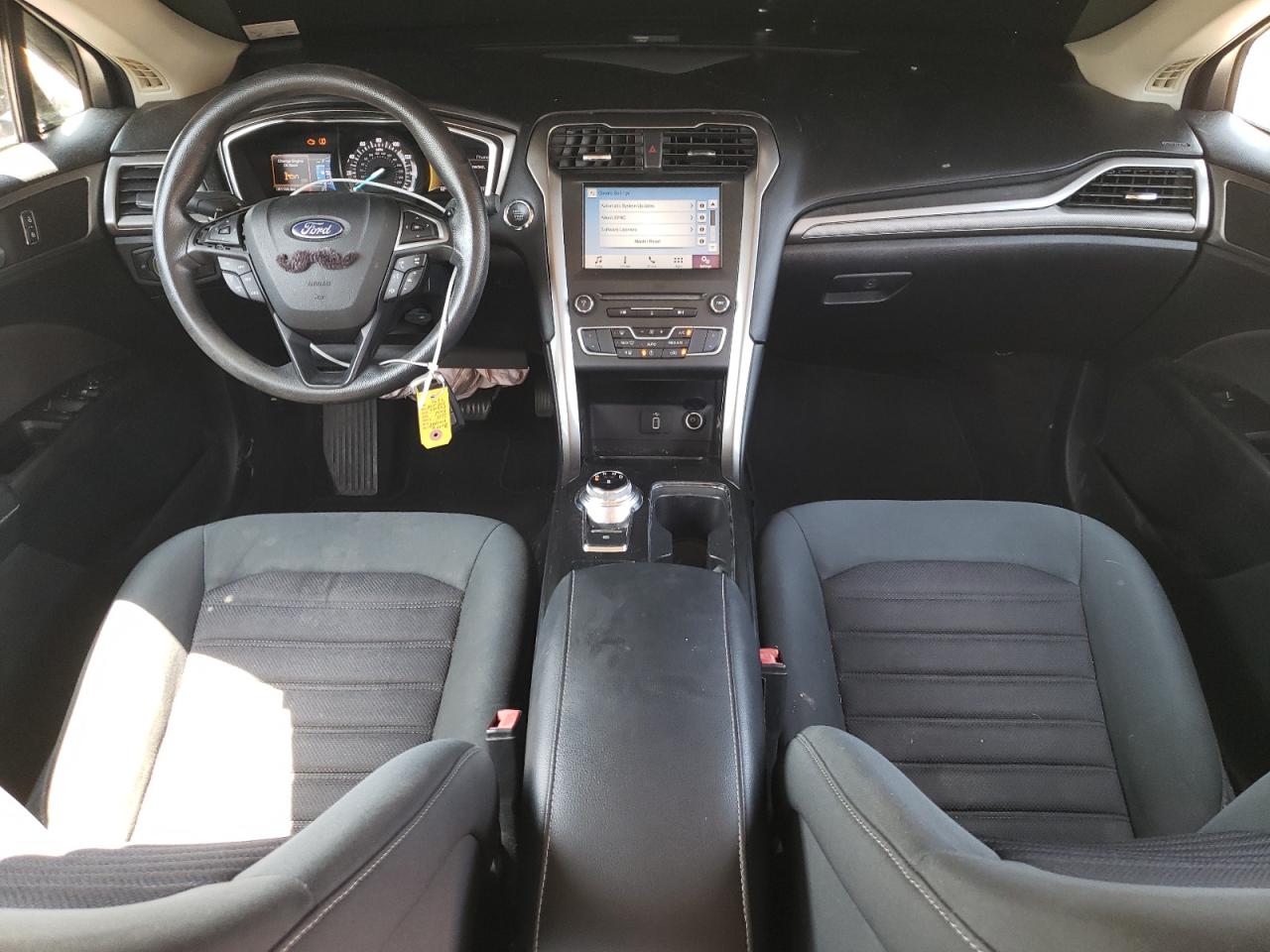 2017 Ford Fusion Se VIN: 3FA6P0HD4HR332988 Lot: 62794235