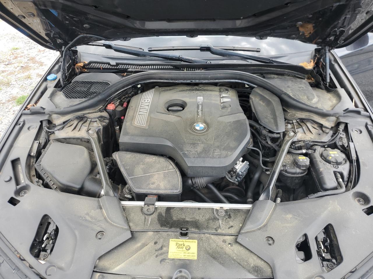 Фото: WBAJA7C33HG906322 - 11