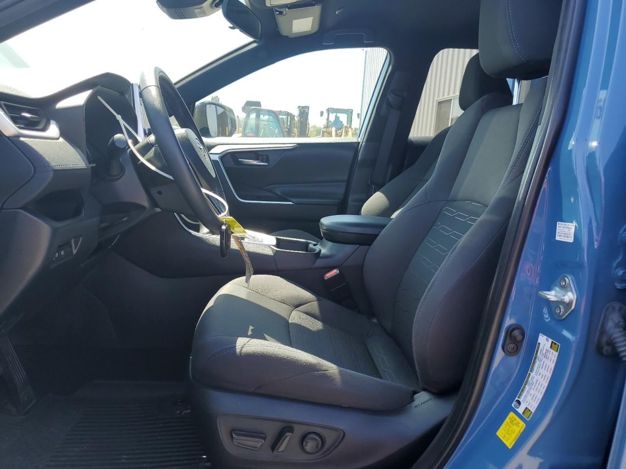 TOYOTA RAV4 2023 VIN 4T3T6RFV2PU110878 zdjęcie 7