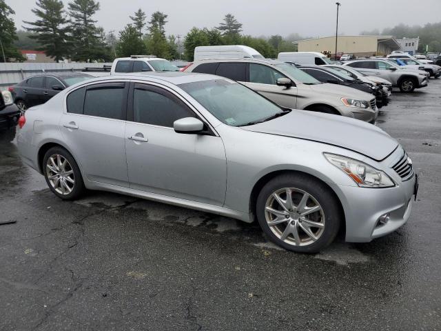 Sedans INFINITI G37 2013 Srebrny